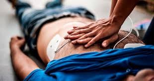 formación-de-socorrista-Desfibrilación